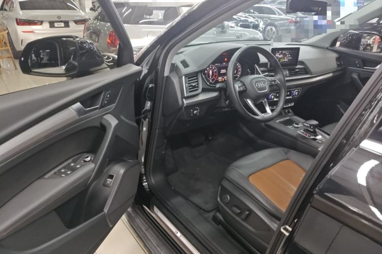 Used Audi Q5L 2020 45 TFSI Prestige Fashion Model Driver Seat
