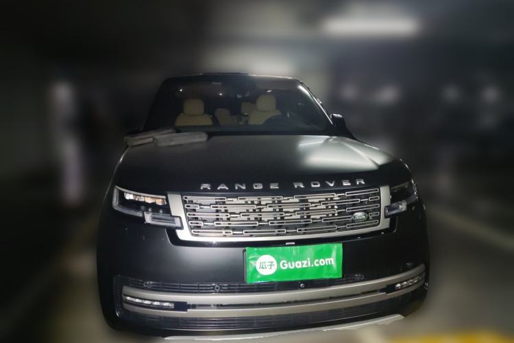 Used Land Rover Range 2025 3.0 L6 400 PS Extended Luxury Version 7-Seater Front