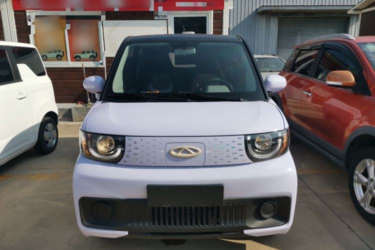 Used Chery New Energy QQ Ice Cream 2022 170km Sundae Phosphate Lithium-Ion