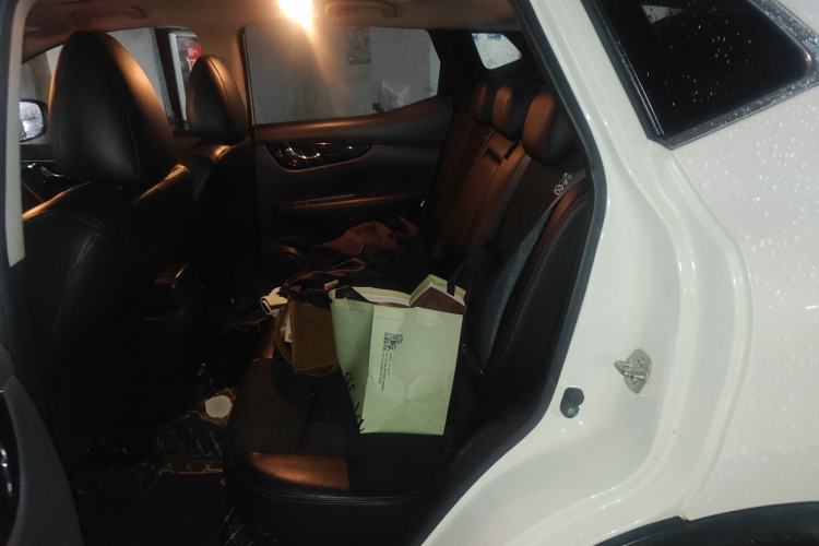 Used Nissan Qashqai 2016 2.0L CVT Luxury Edition Left Rear Seat