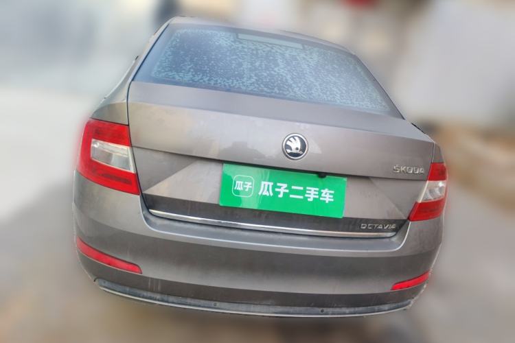 Used Skoda Octavia 2016 1.6L Automatic Chuanxing Edition Rear
