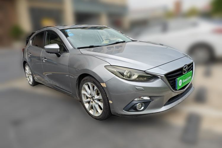 Used Mazda 3 Axela 2014 Hatchback 2.0L Automatic Flagship Model Front Right 45 Deg