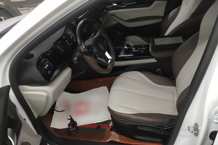 Used BYD Qin PLUS 2024 HONOR Edition DM-i 55KM Leading Model
