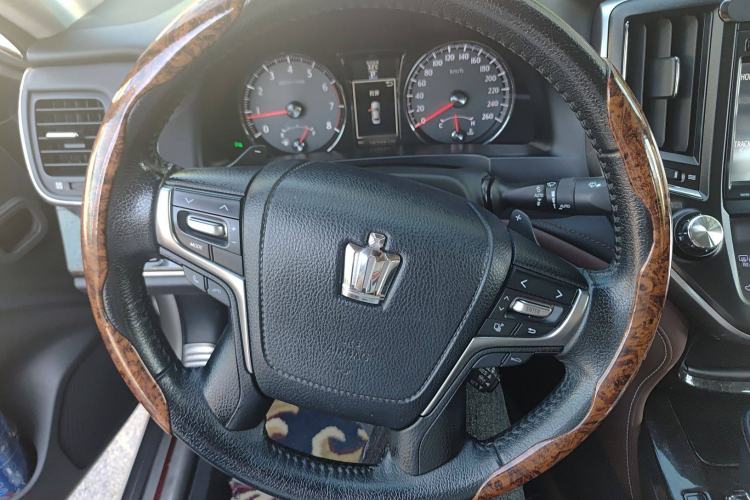 Used Toyota Crown 2018 2.0T Sport Edition Steering Wheel