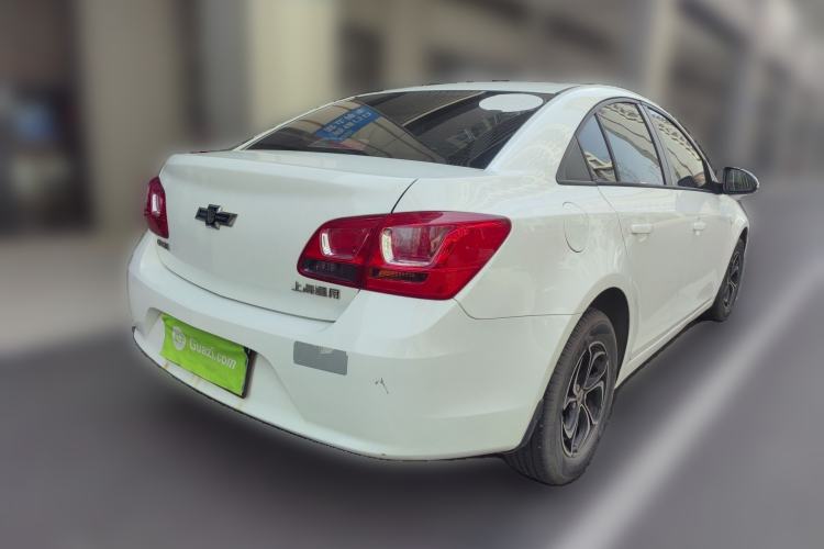 Used Chevrolet Cruze 2015 1.5L Classic SL MT
