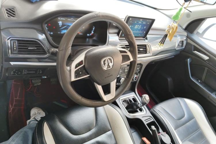 Used BAIC Weiwang M60 2017 1.5L Manual Platinum Edition
