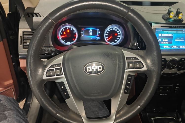 Used BYD Surui 2015 1.5L Manual Luxury Model
