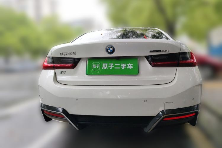 Used BMW i3 2024 eDrive 35 L Exterior 4