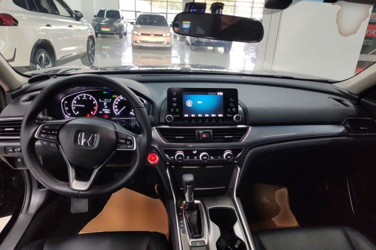 Used Honda Accord 2018 260TURBO Elite Edition China V Center Console