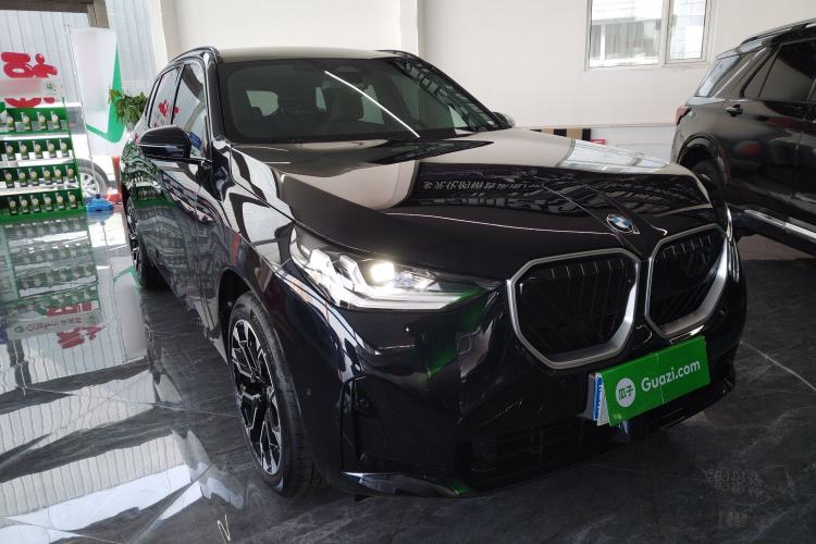 Used BMW X3 2025 Model, xDrive30L Leading M Sport Night Package Front Right 45 Deg