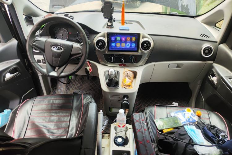 Used JAC Refine M3 2019 1.8L 5-Seater Express Edition Center Console