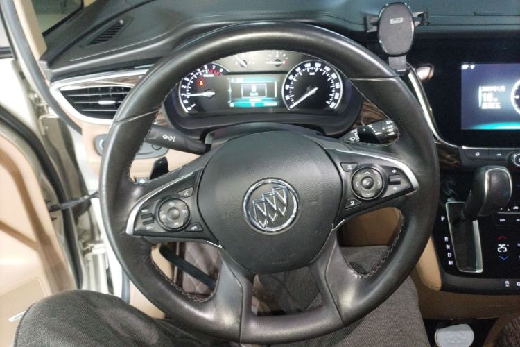 Used Buick GL8 2017 ES 28T Flagship Model China V Standard
