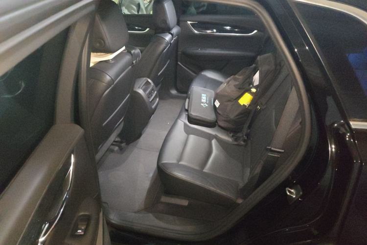 Used Cadillac XT5 2020 Revised Version 28T Four-Wheel Drive Luxury Edition Interior 4