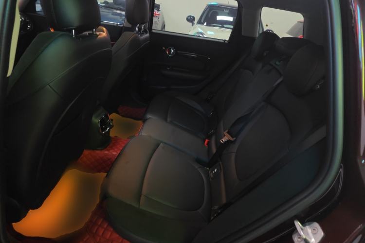 Used MINI Clubman 2016 Revised Version 1.5T COOPER Connoisseur Edition
