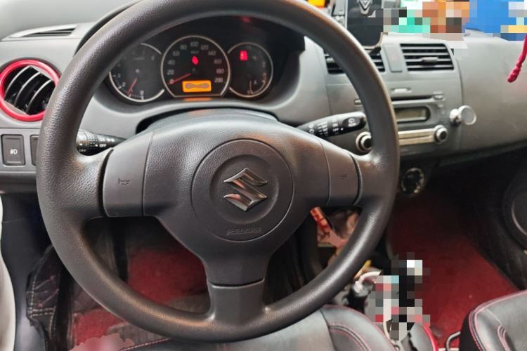 Used Suzuki Swift 2016 1.5L Automatic Fashionable Coolplay Edition
