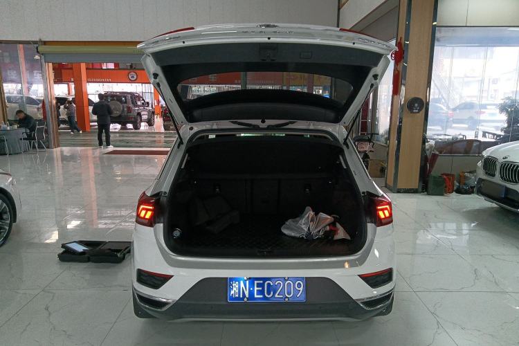 Used Volkswagen T-ROC 2020 230TSI DSG Two-Wheel Drive Advanced Version