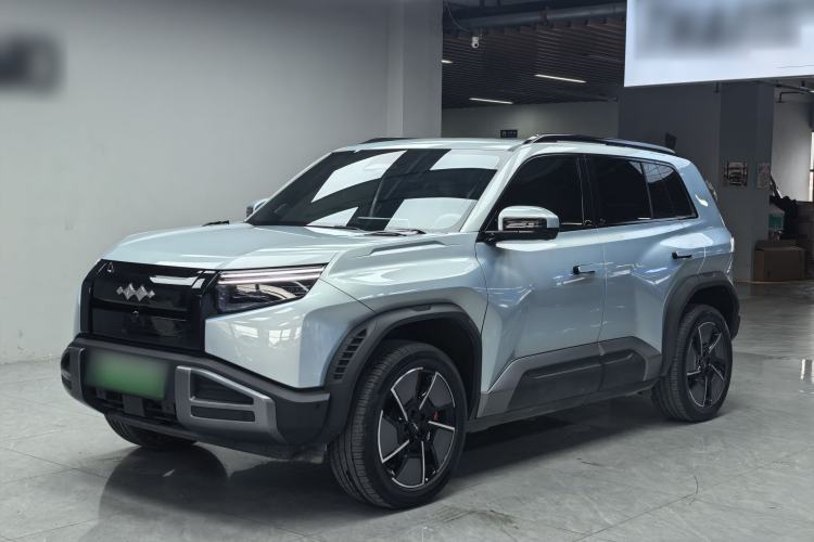 Used Formula Leopard Titanium 3 2025 501KM All-Wheel Drive Intelligent Driving Ultra Version