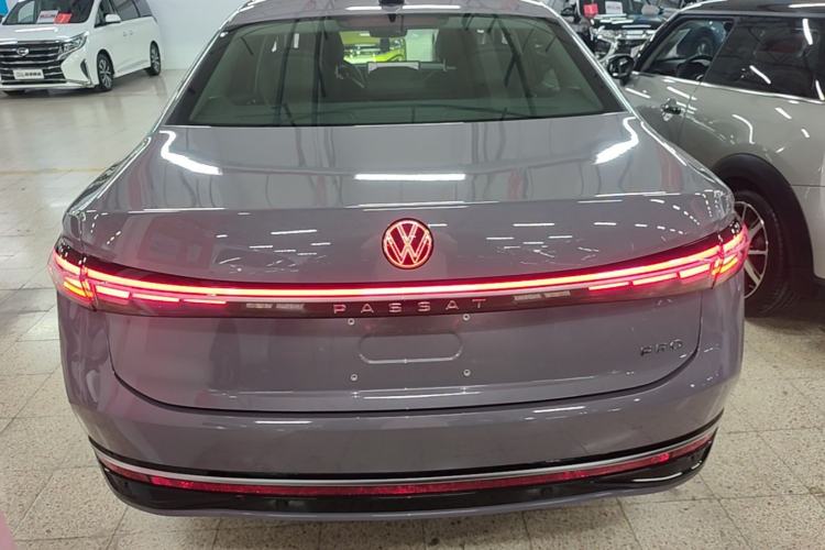 Used Volkswagen Passat 2025 Pro 380TSI Dragon Supreme Edition