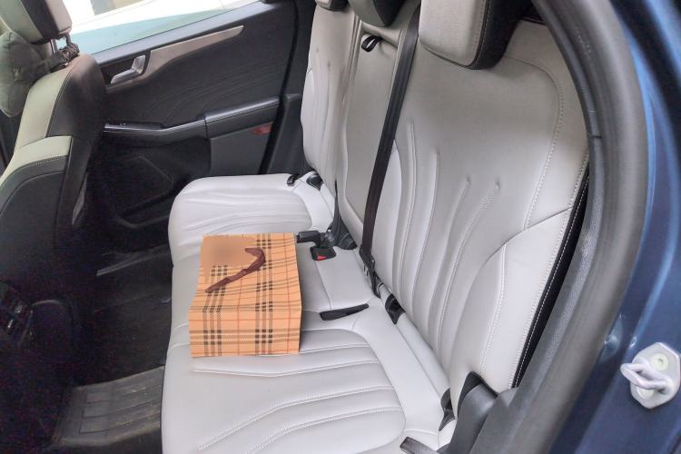 Used Ford Escape 2020 EcoBoost 245 Two-Wheel-Drive Comfort Edition
