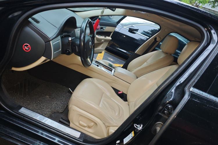 Used Jaguar XF 2012 XF 3.0L V6 Prestige Edition Left Front Seat