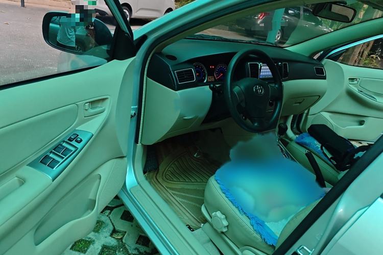 Used Toyota Corolla EX 2013 1.6L Automatic Luxury Edition
