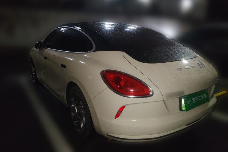 Used ORA Lightning Cat 2022 555 km Luxury Edition