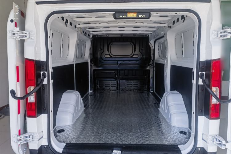 Used SRM New Energy E3 2024 Standard Model
