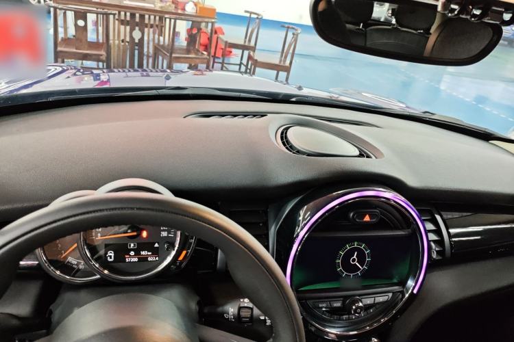 Used MINI MINI 2019 1.5T COOPER Classic Edition Five-Door Version
