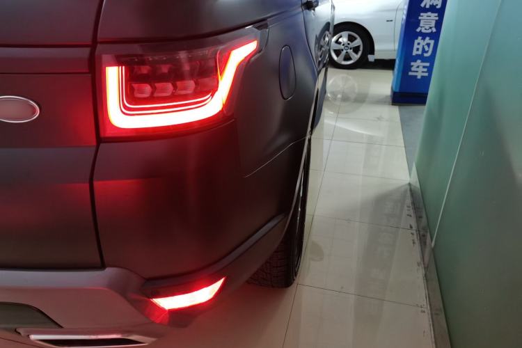 Used Land Rover Range Sport 2020 3.0 L6 SE
