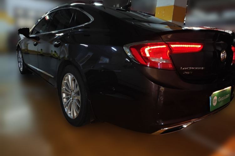 Used Buick LaCrosse 2018 28T Elite Edition
