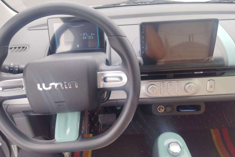 Used Changan Lumin 2025 205km Refreshing Edition