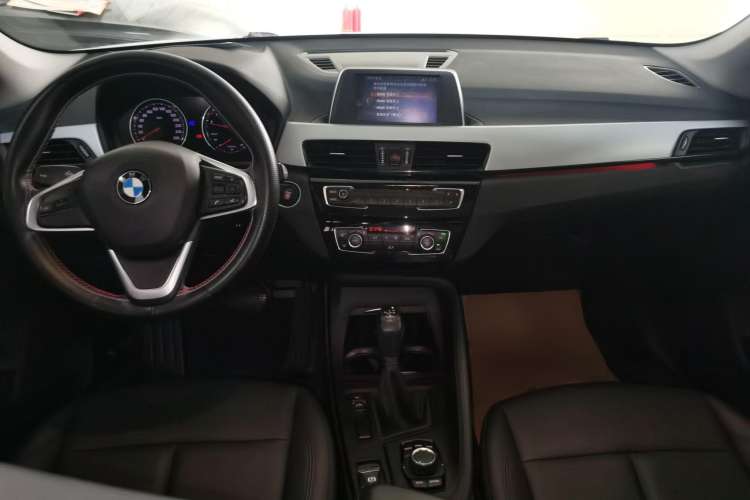 Used BMW X1 2019 sDrive20Li Leading Model
