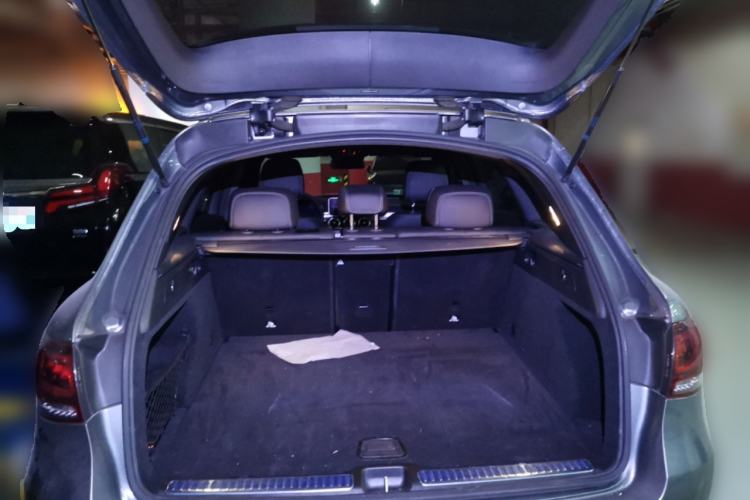 Used Mercedes-Benz GLC 2020 Facelift GLC 300 L 4MATIC Dynamic Edition Trunk