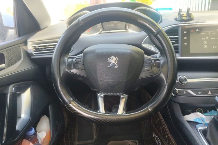 Used Peugeot 308S 2015 1.2T Automatic Jingchi Edition
