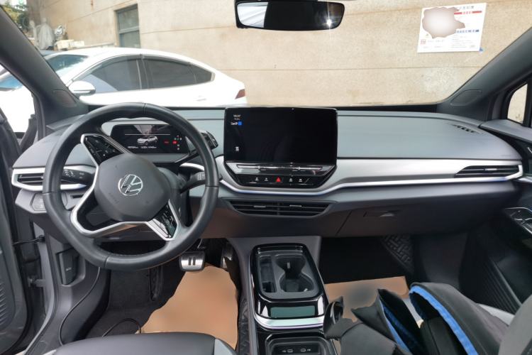 Used Volkswagen ID.4 CROZZ 2021 Long-Range Lite PRO Two-Wheel Drive Version
