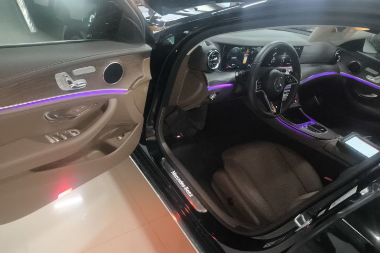 Used Mercedes-Benz E-Class 2023 Updated E 300 L Fashion Edition
