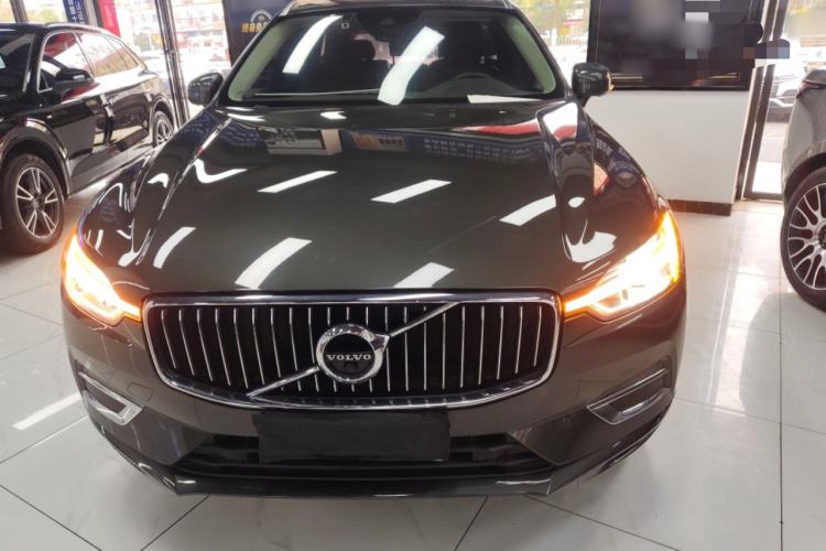 Used Volvo XC60 2019 T5 4x4 Smart Edition China V Standard