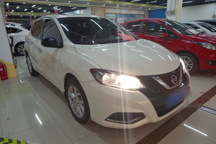 Used Nissan Tiida 2024 1.6L CVT Cool Dynamic Edition Front Right 45 Deg