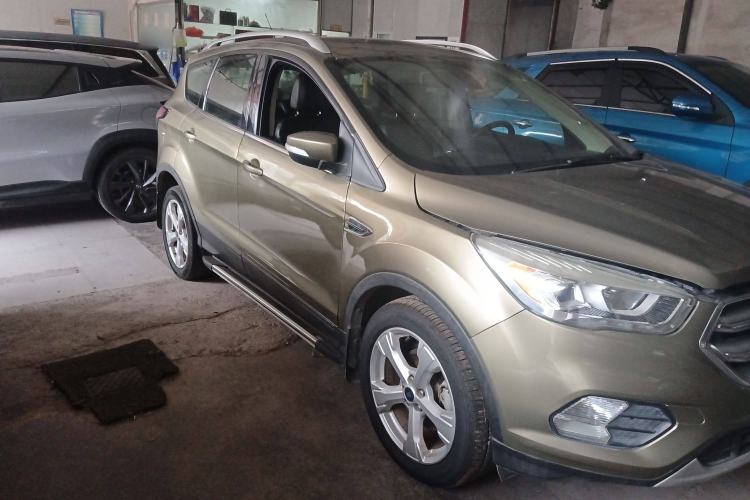 Used Ford Kuga 2017 EcoBoost 180 Two-Wheel-Drive Tiger Leap Model