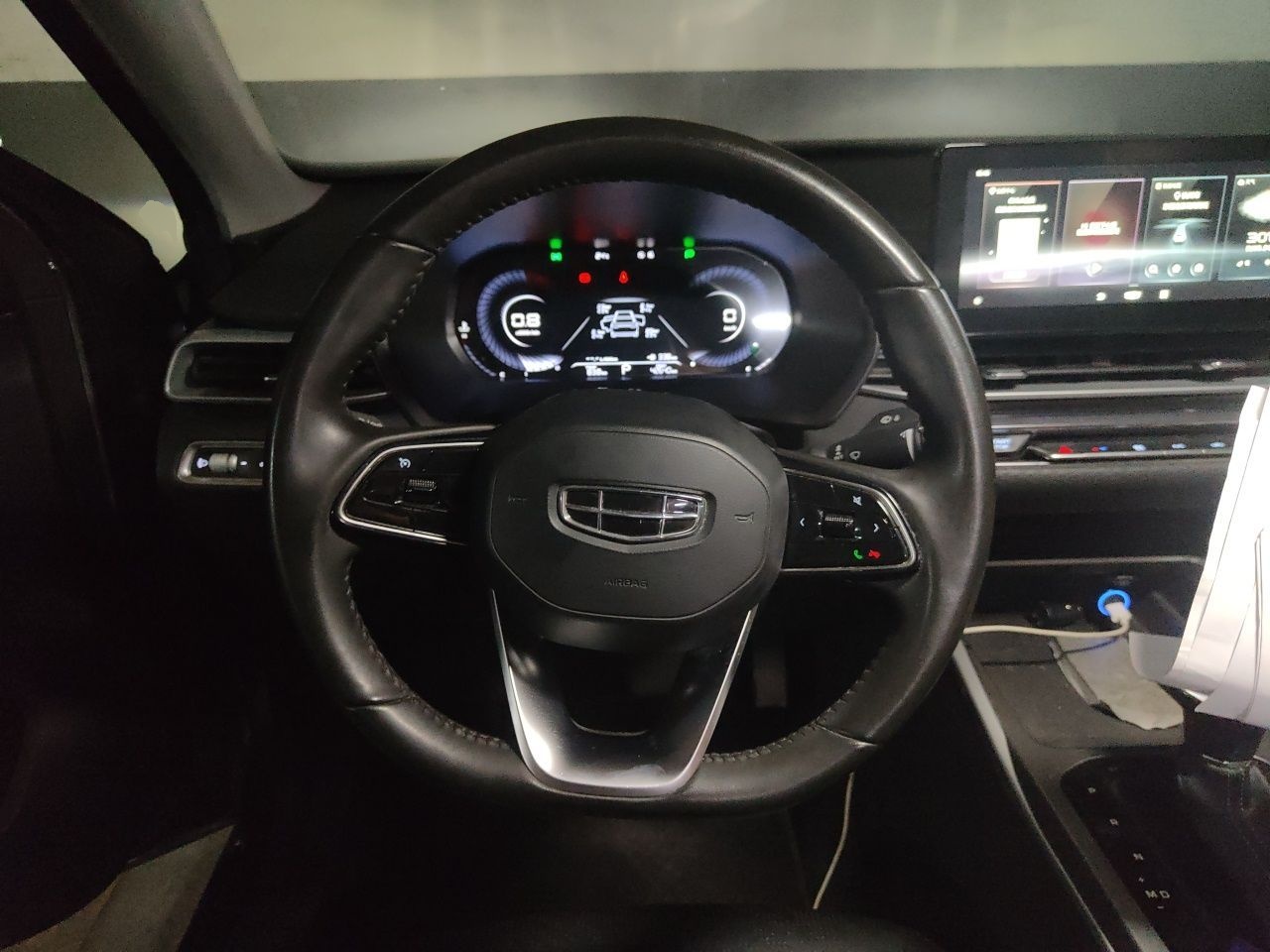 Geely Auto Emgrand 2022 4th Generation 1.5L CVT Luxury Model - Premium — снимка 10