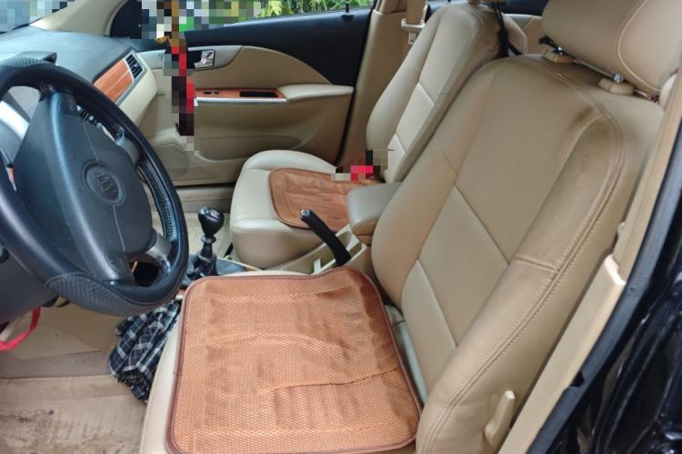 Used Buick Excelle 2011 1.6 LE-MT
