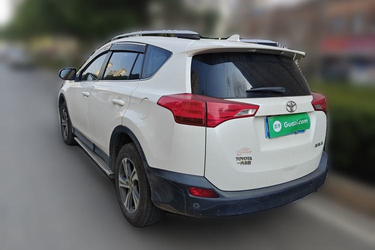 Used Toyota RAV4 2015 2.0L CVT Two-Wheel Drive Fashion Edition
