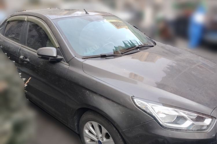 Used Ford Escort 2015 1.5L Automatic Fashion Model
