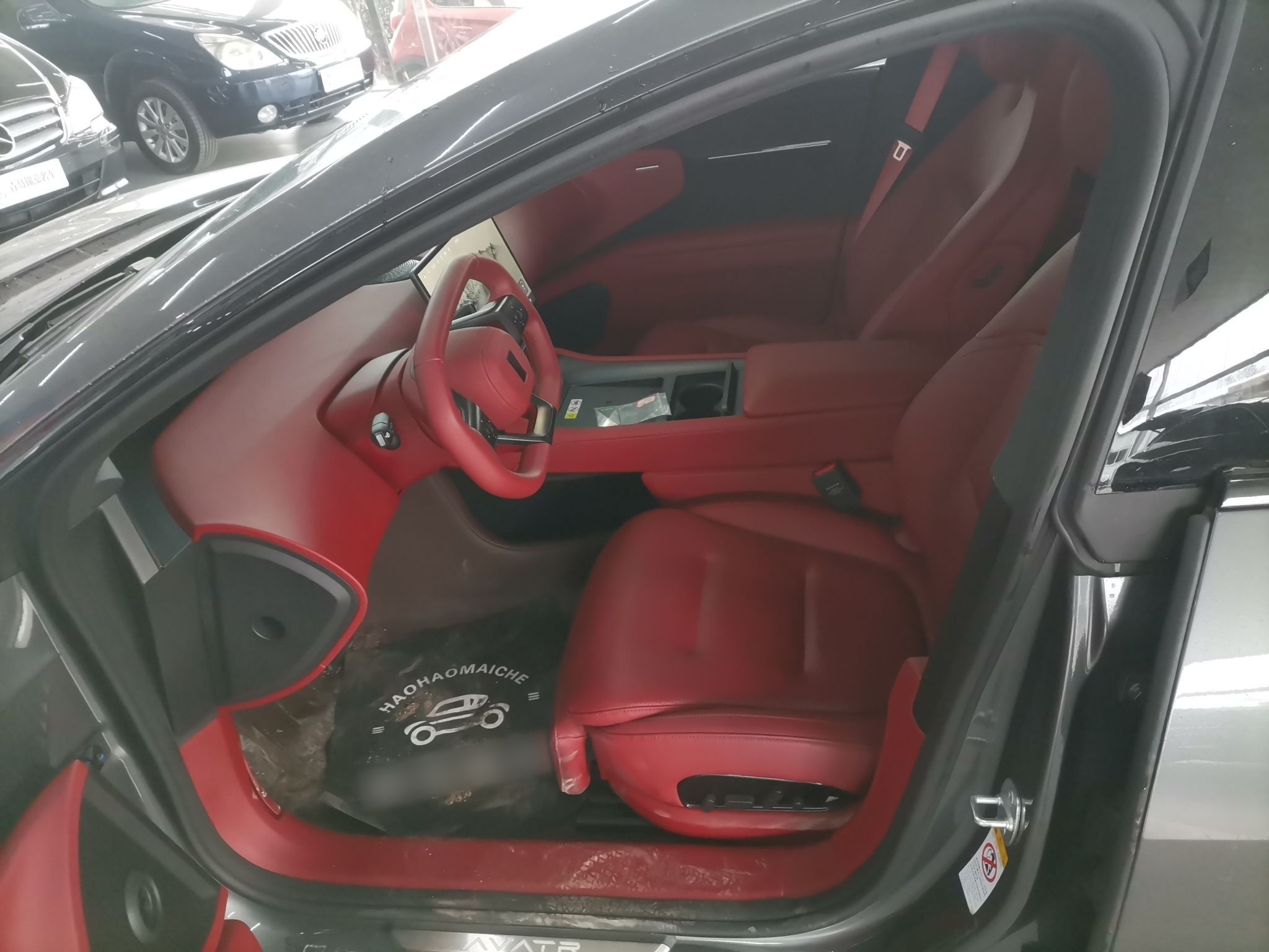 Переднее сиденье в автомобиле