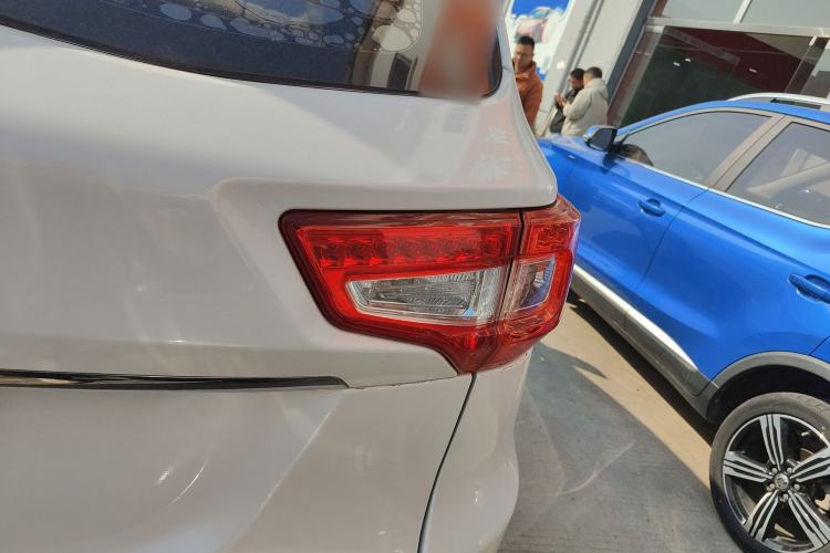 Used Changan CS75 2016 1.8T Automatic Elite Model China IV Standard