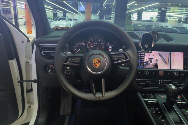 Used Porsche Macan 2023 Macan 2.0T