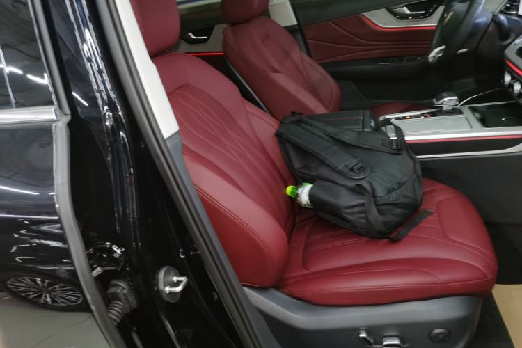 Used Hongqi HS5 2025 2.0T All-Wheel-Drive Flagship Pro Edition
