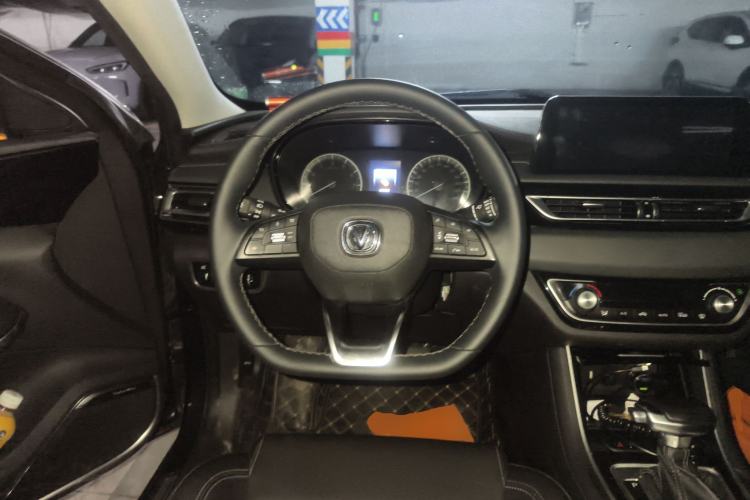Used CHANGAN Ruicheng CC 2022 Blue Whale Edition 1.5T DCT Luxury Model Steering Wheel