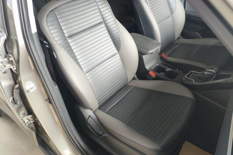 Used Kia Sportage R 2019 2.0L Automatic Smart Luxury Edition Right Front Seat