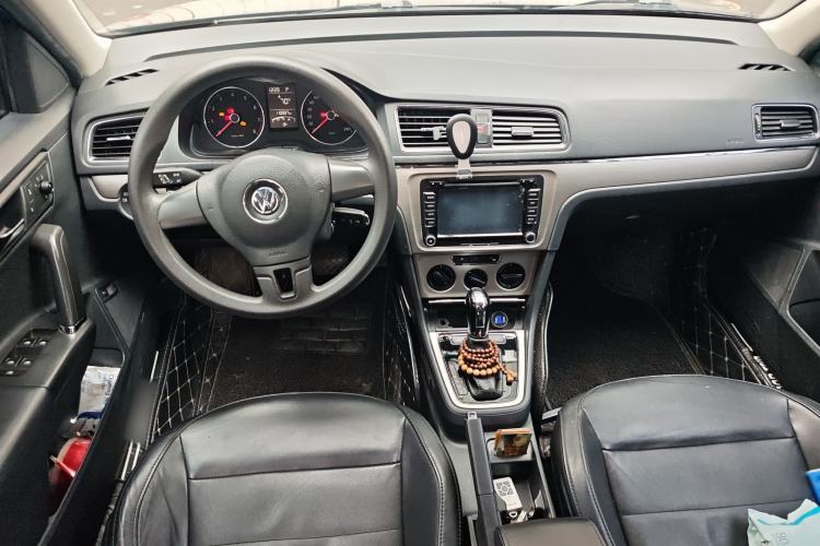 Used Volkswagen Lavida 2013 Restyled Classic 1.6L Automatic Comfort Edition
